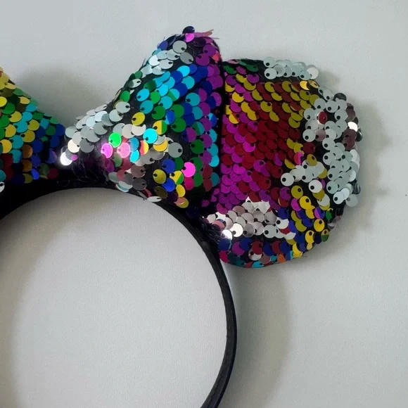 Disney Sequined Minnie Mouse Ears Headband - Picture 5 of 6